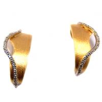Brinco em ouro amarelo 18k feminino com brilhante Brinco em ouro amarelo 18k feminino com brilhante