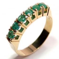 Meia Aliança de esmeraldas em ouro amarelo 18k Meia Aliança de esmeraldas em ouro amarelo 18k